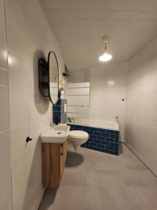 Heart Of City Center 4Br 2Bath 10 Pers Bucharest Exterior photo